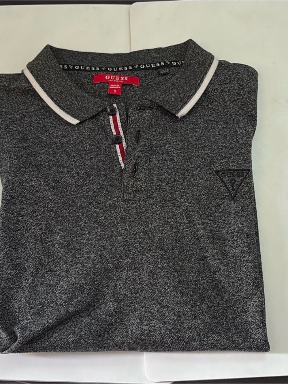 GUESS Men’s Heather Charcoal Polo with White Trim